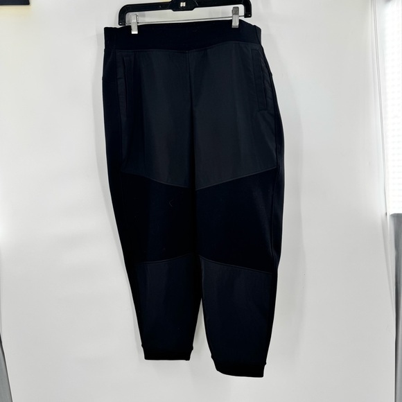 Athleta Black Sweatpants Relaxed Fit Joggers size XL - Picture 5 of 6